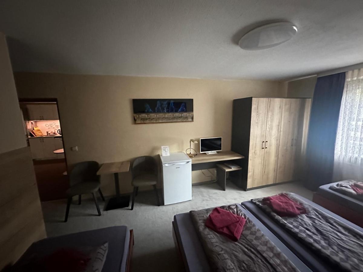 Hotel Pension Pamina Berlin Ngoại thất bức ảnh