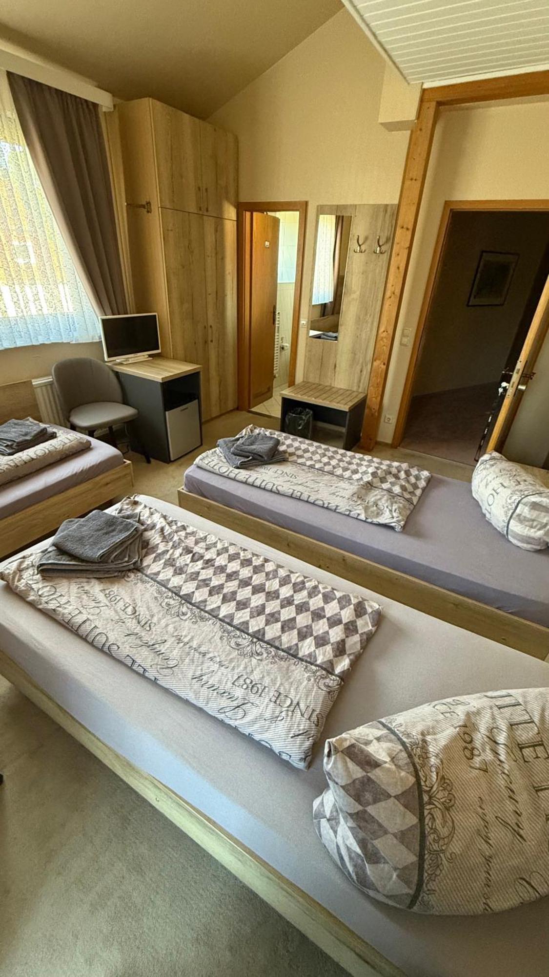 Hotel Pension Pamina Berlin Ngoại thất bức ảnh